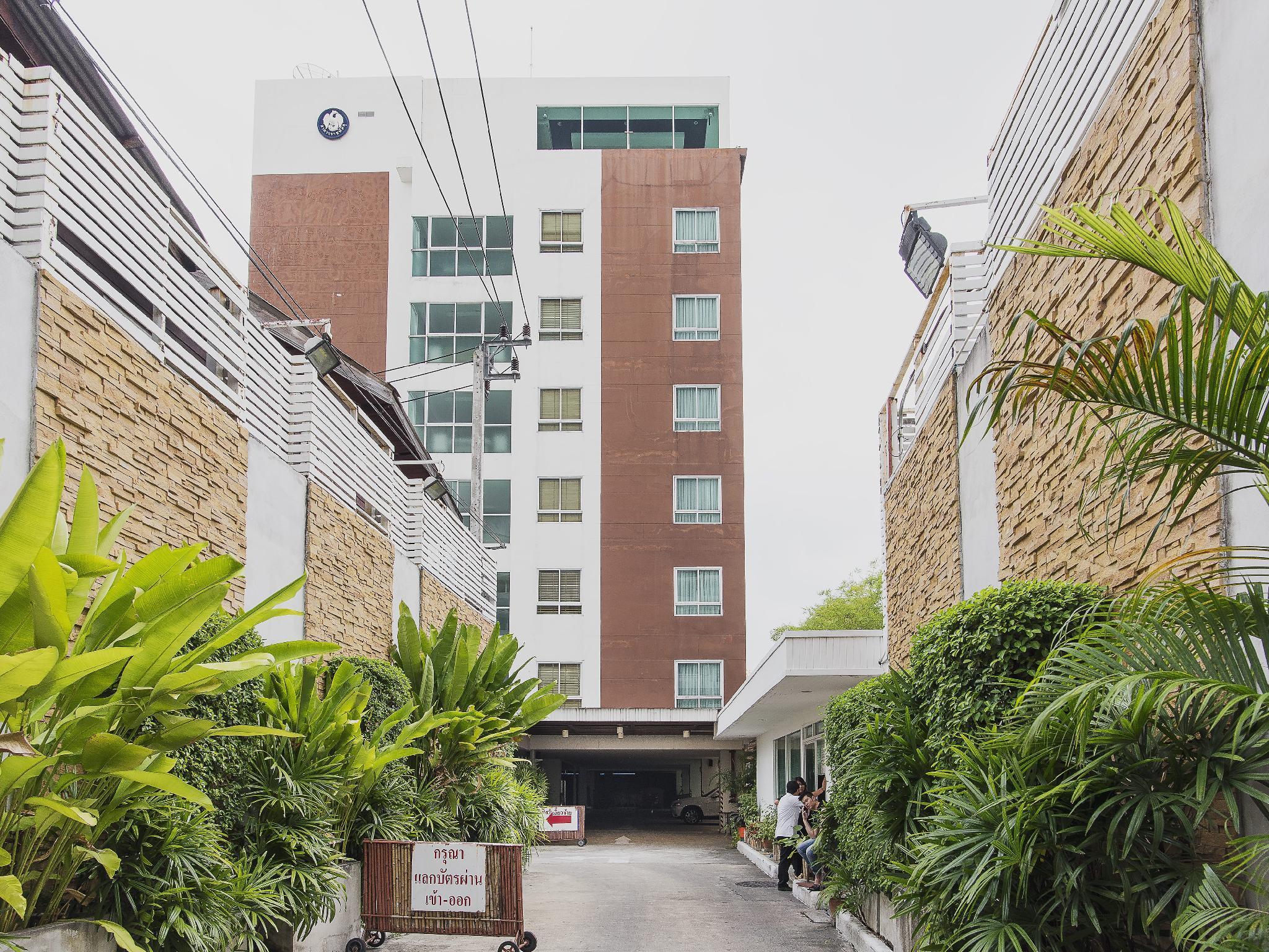 Sathorn Grace Serviced Residence Bangkok Luaran gambar