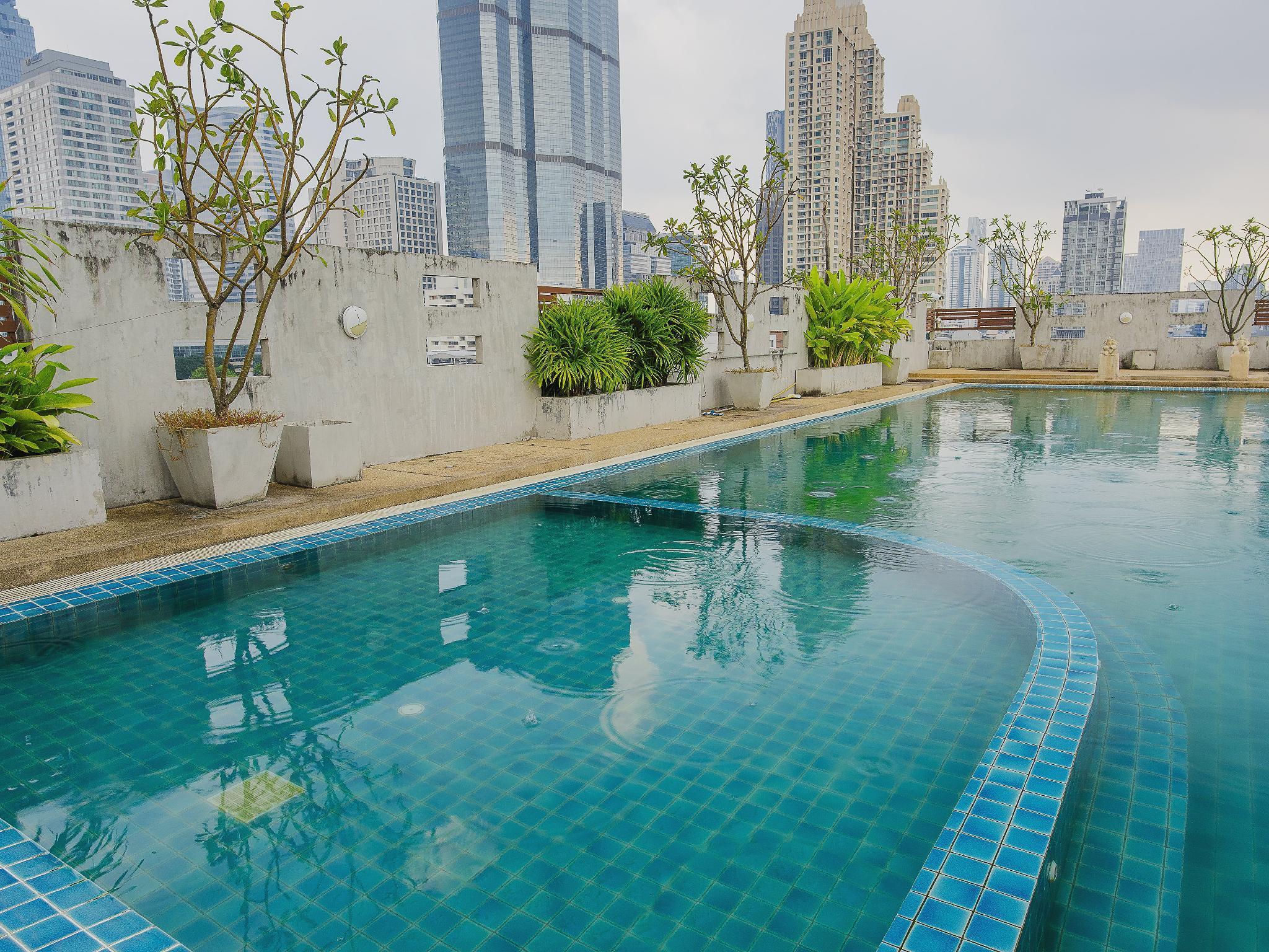 Sathorn Grace Serviced Residence Bangkok Luaran gambar