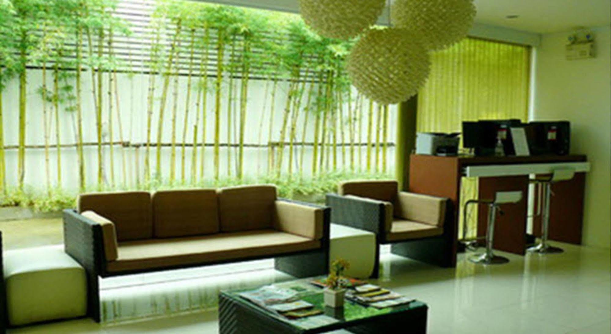 Sathorn Grace Serviced Residence Bangkok Luaran gambar